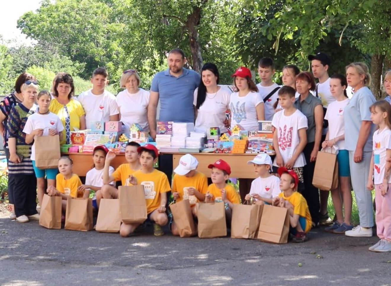 Humanitarian aid - Photo 4